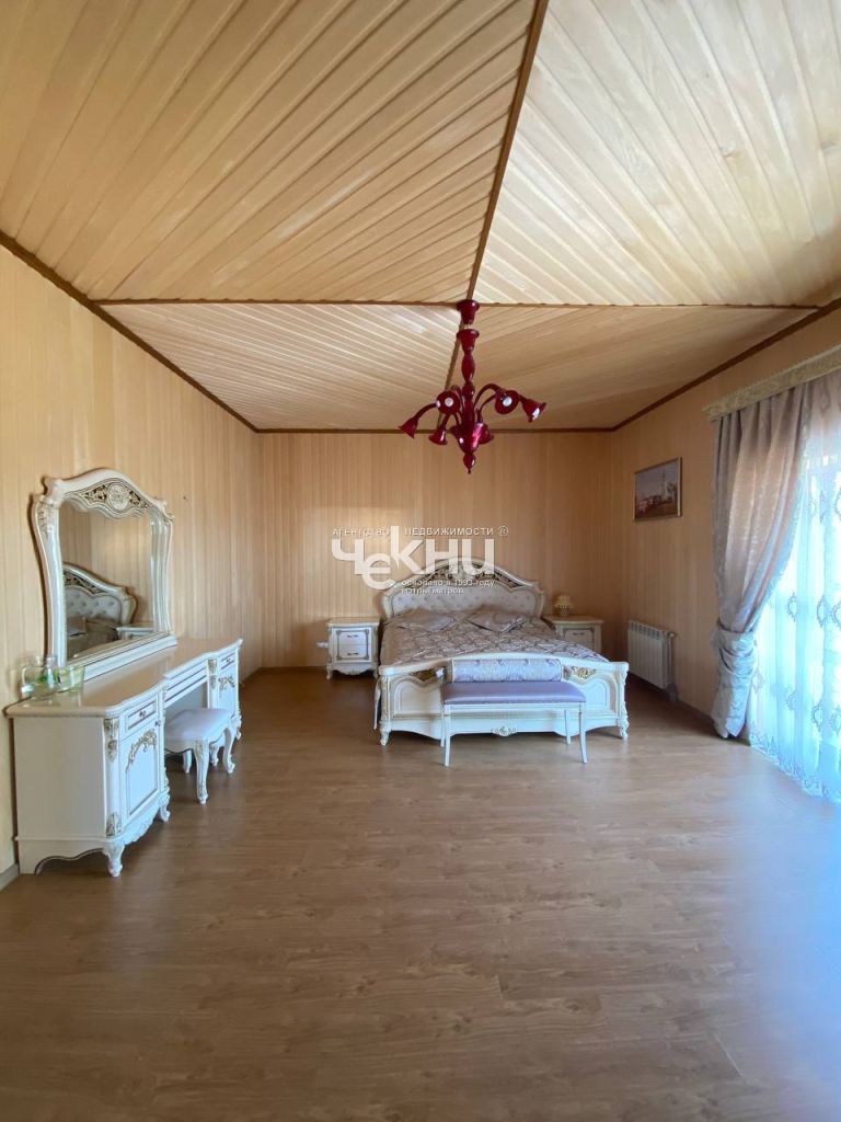 Продажа дома, 550м <sup>2</sup>, 24 сот., Великий Враг, Калухина