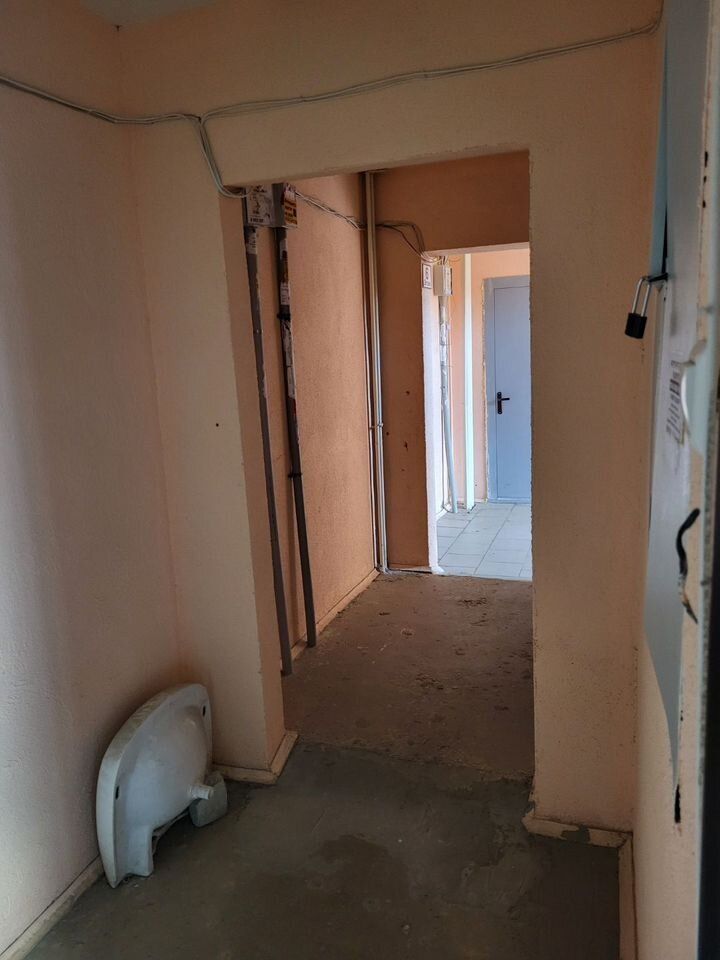 Продажа 1-комнатной квартиры, Саратов, Энергетиков 1-й проезд,  14/16