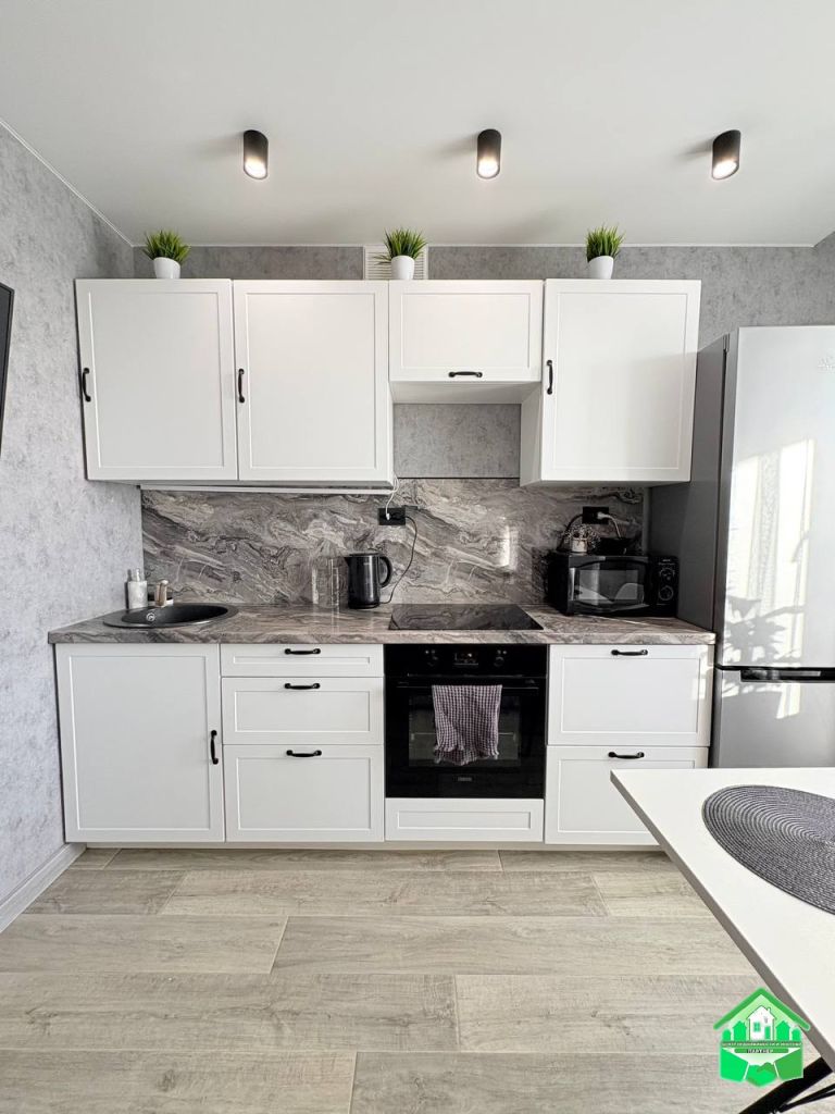 Продажа 1-комнатной квартиры, Красный Бор, Светлояр Квартал,  2