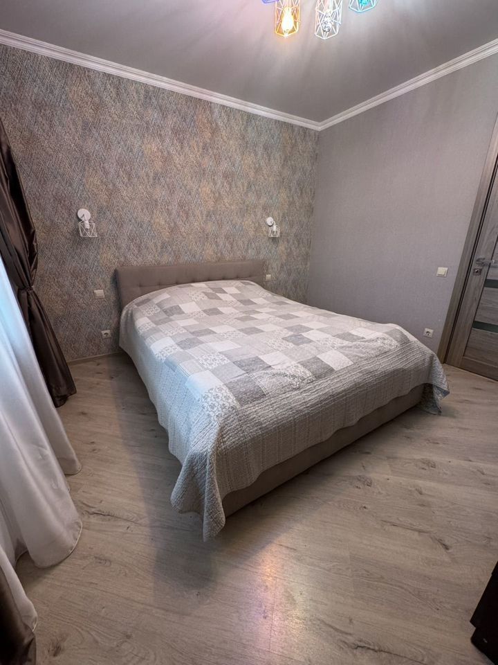 Продажа 3-комнатной квартиры, Саратов, Левина ул,  7