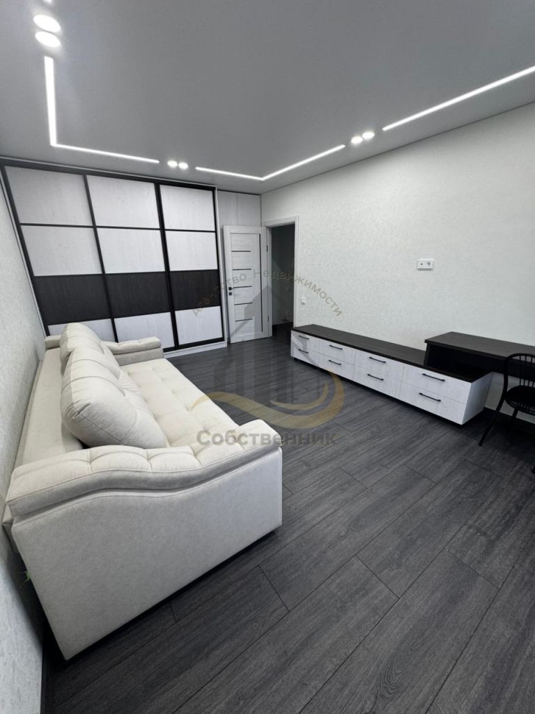 Аренда 2-комнатной квартиры, Старый Оскол, Восточный мкр,  14