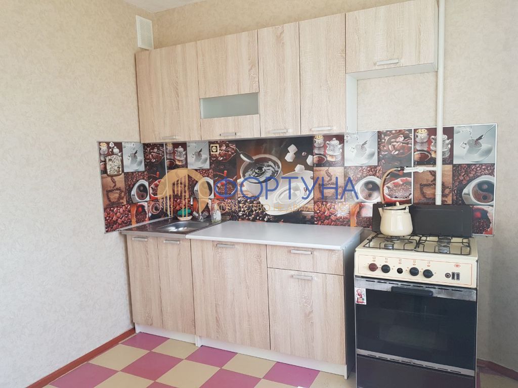 Продажа 1-комнатной квартиры, Белгород, Народный б-р,  109