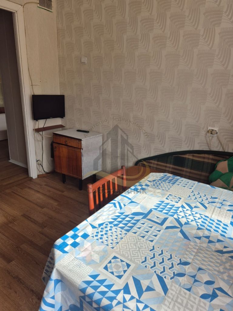 Аренда 1-комнатной квартиры, Губкин, Королева ул,  26