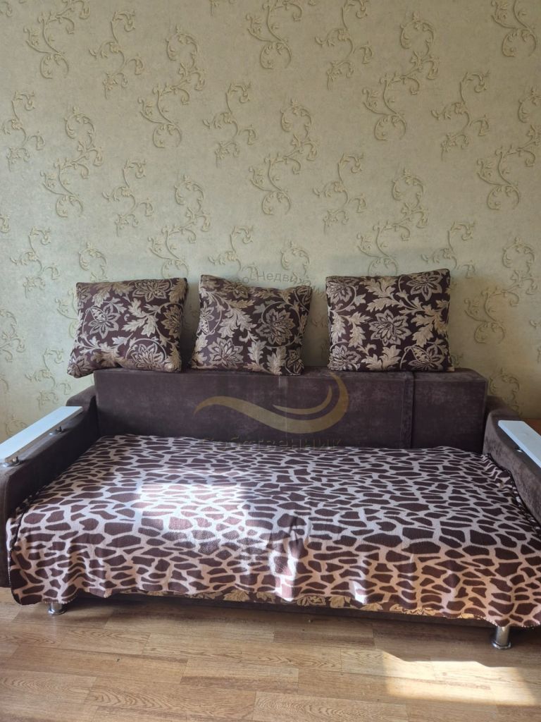 Аренда 1-комнатной квартиры, Губкин, Королева ул,  26