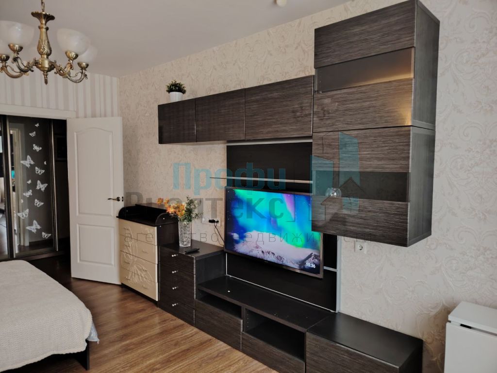 Аренда 1-комнатной квартиры, Нижний Новгород, Спутника ул,  42 