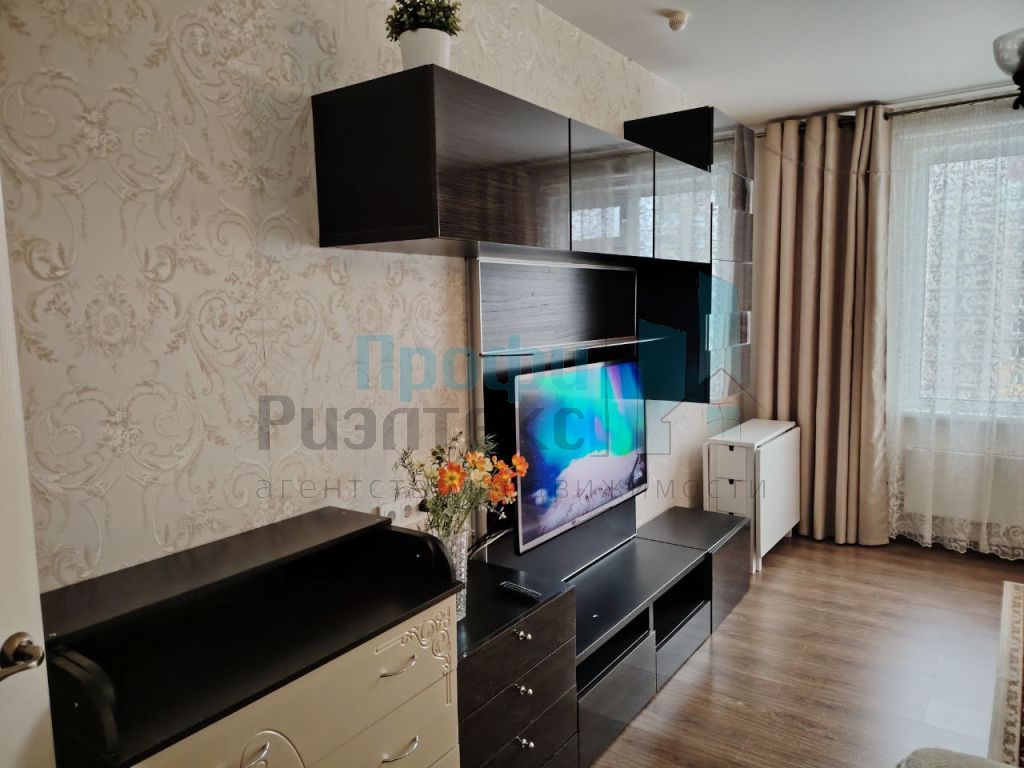 Аренда 1-комнатной квартиры, Нижний Новгород, Спутника ул,  42 