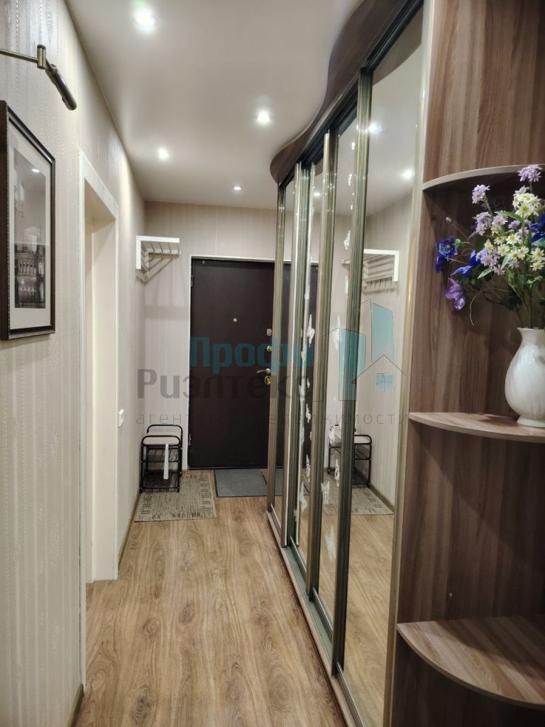 Аренда 1-комнатной квартиры, Нижний Новгород, Спутника ул,  42 