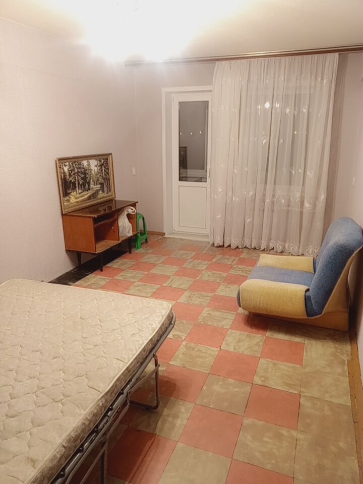 Продажа 1-комнатной квартиры, Новомосковск, Мичурина ул,  8