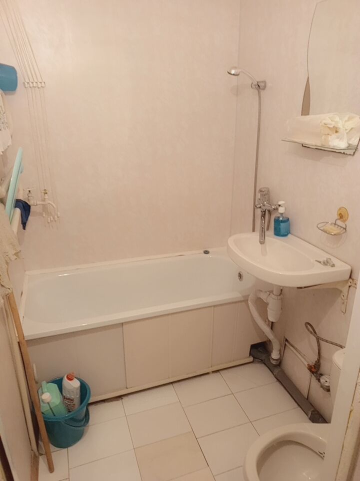 Продажа 1-комнатной квартиры, Новомосковск, Мичурина ул,  8