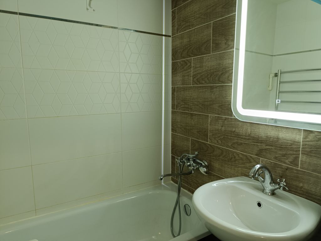 Продажа 2-комнатной квартиры, Кострома, Никитская ул,  28