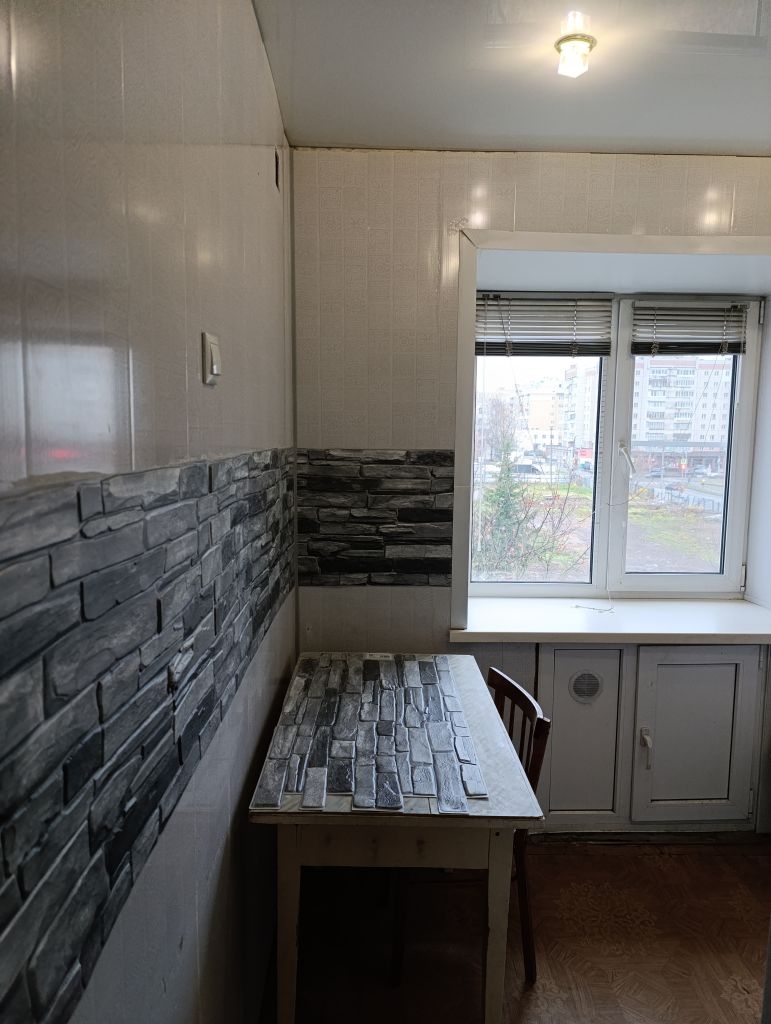 Продажа 2-комнатной квартиры, Кострома, Никитская ул,  28
