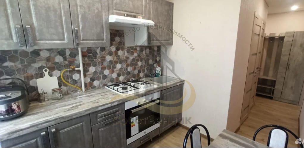 Аренда 2-комнатной квартиры, Старый Оскол, Комсомольский пр-кт,  3