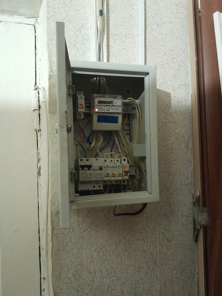 Продажа комнаты, 20м <sup>2</sup>, Иваново, Маршала Жаворонкова ул,  21