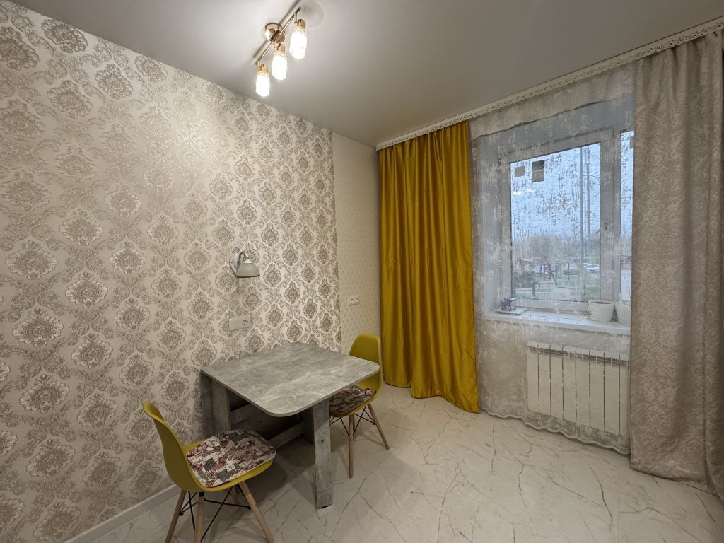 Продажа 2-комнатной квартиры, Кострома, Профсоюзная ул,  8а