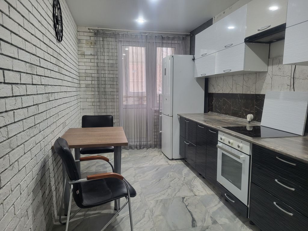 Продажа 1-комнатной квартиры, Иваново, Революционная ул,  36к2