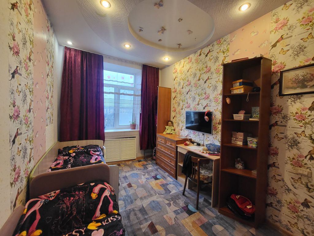 Продажа 4-комнатной квартиры, Иваново, Карла Маркса ул,  42/62