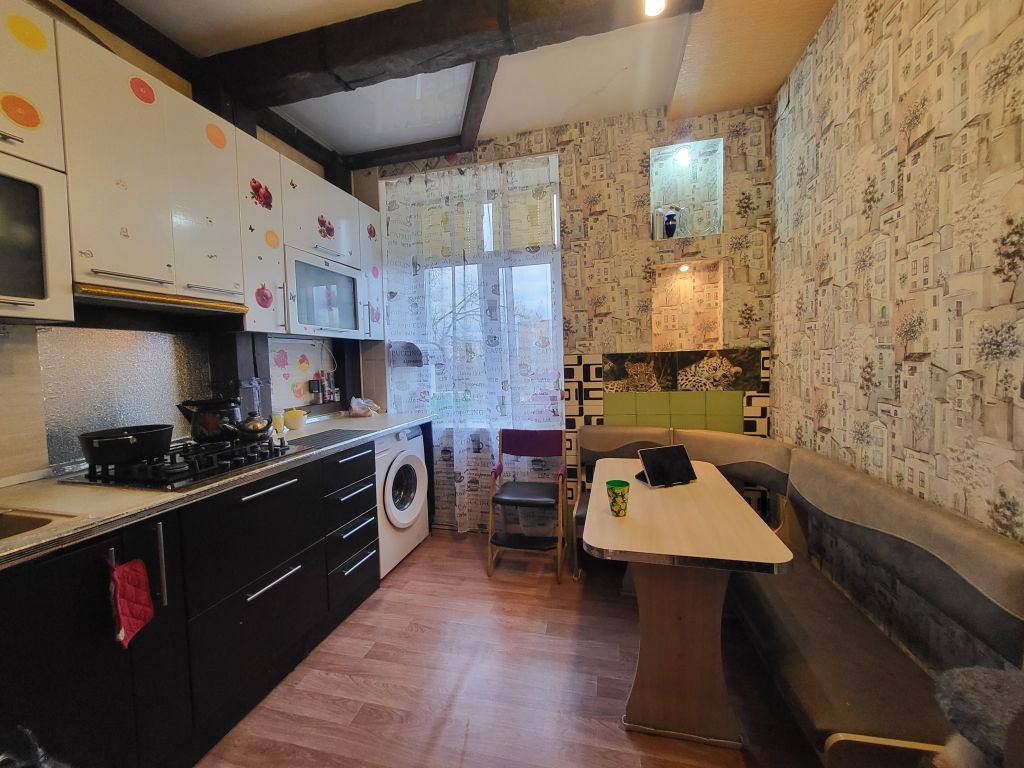 Продажа 4-комнатной квартиры, Иваново, Карла Маркса ул,  42/62