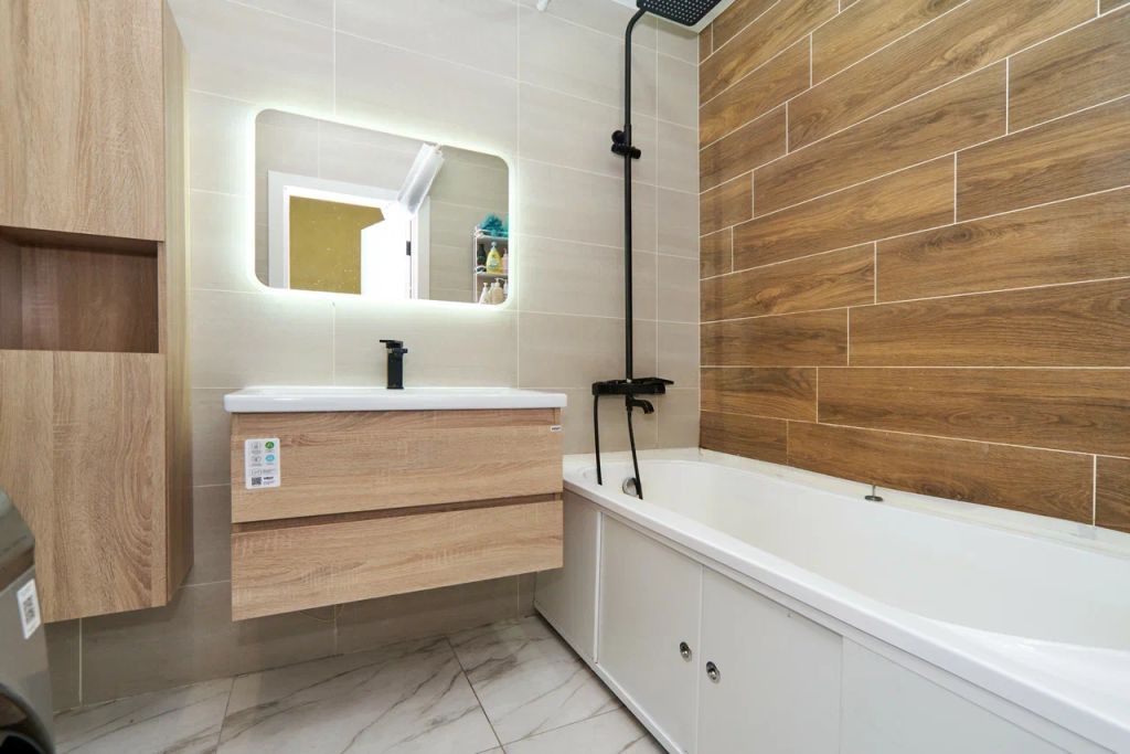 Продажа 2-комнатной квартиры, Ярославль, Авиаторов пр-кт,  11