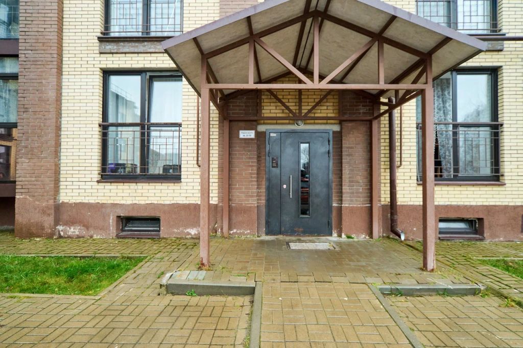 Продажа 2-комнатной квартиры, Ярославль, Авиаторов пр-кт,  11