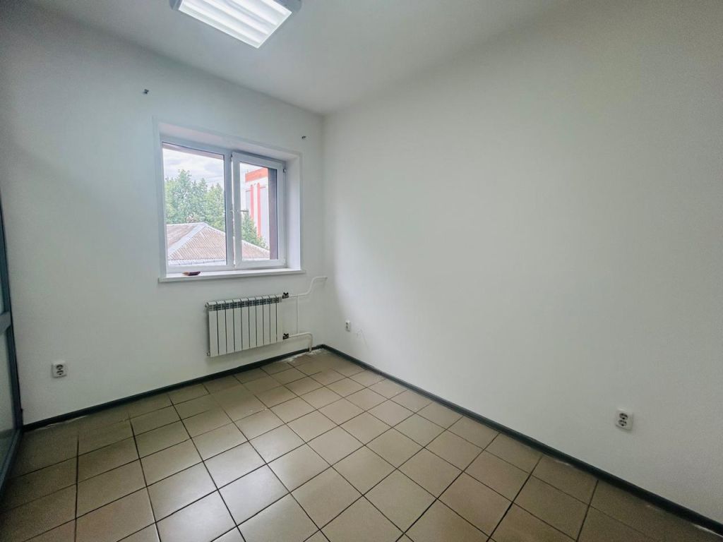 Аренда коммерческой недвижимости, 42м <sup>2</sup>, Ярославль, Октября пр-кт,  40В