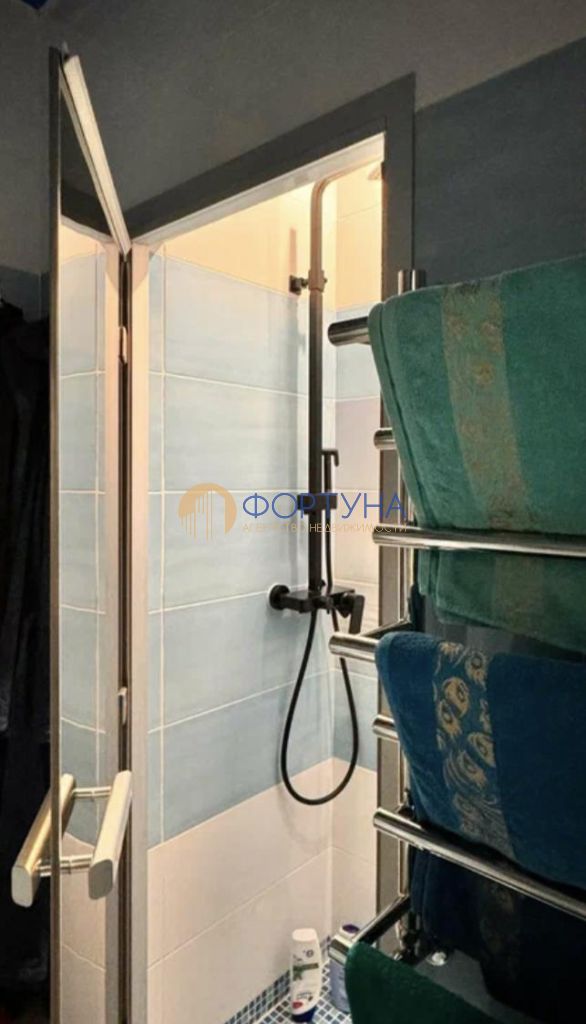 Продажа 2-комнатной квартиры, Белгород, Шумилова ул,  10