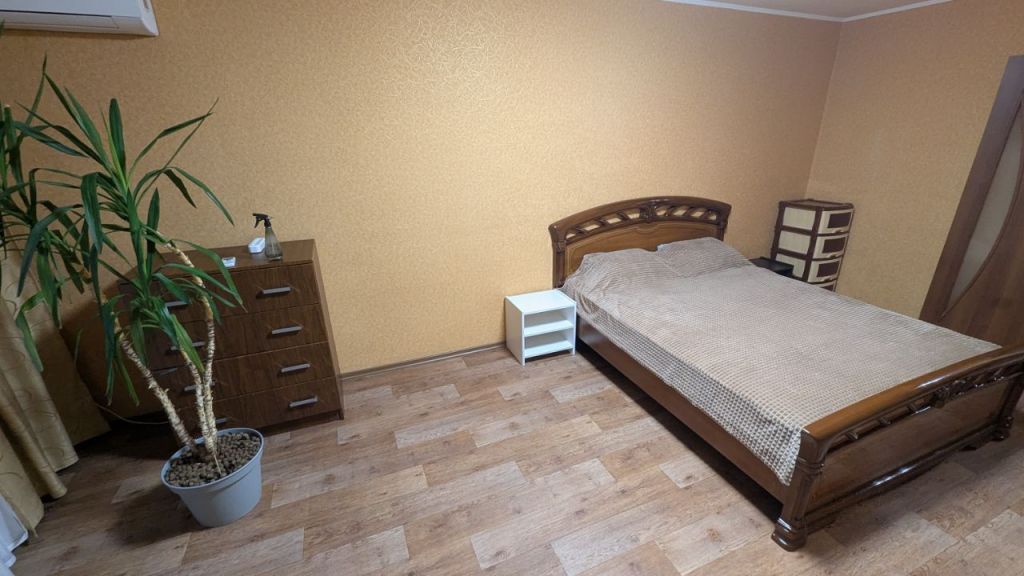 Продажа 1-комнатной квартиры, Саратов, Топольчанский 1-й проезд,  4