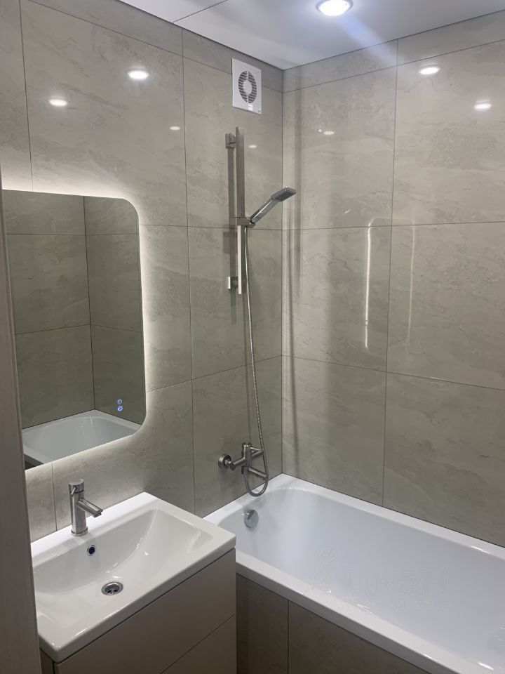 Продажа 2-комнатной квартиры, Саратов, Топольчанский 1-й проезд,  7