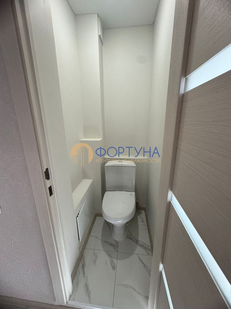 Продажа 4-комнатной квартиры, Белгород, Буденного ул,  6