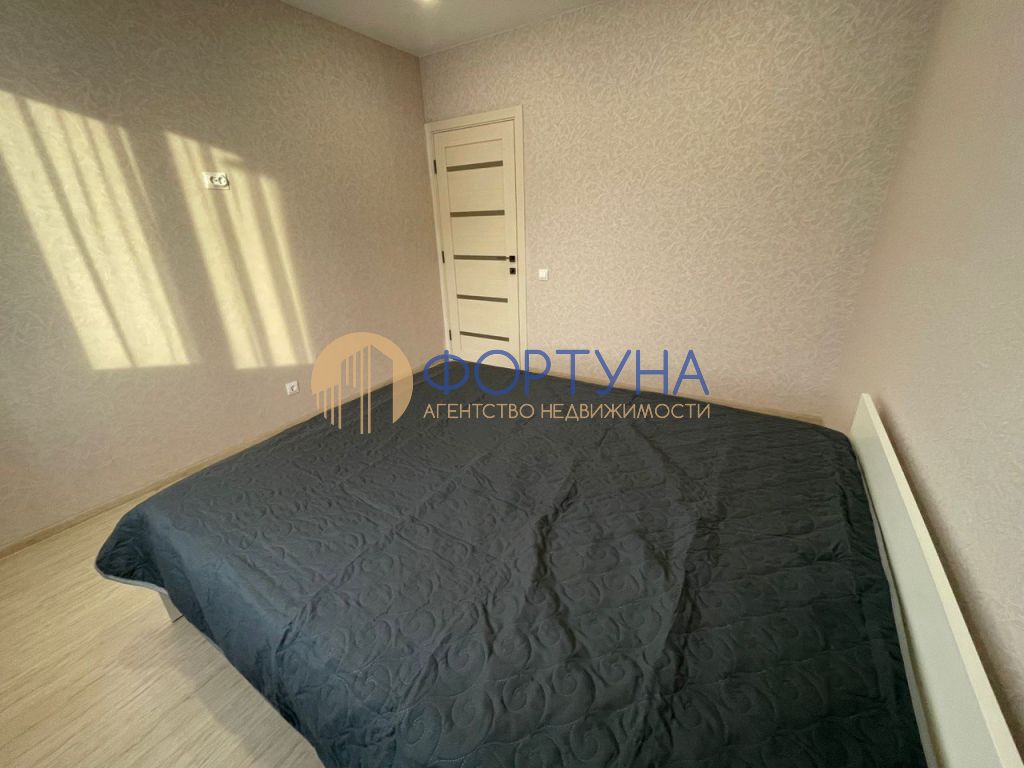 Продажа 2-комнатной квартиры, Белгород, Буденного ул,  12