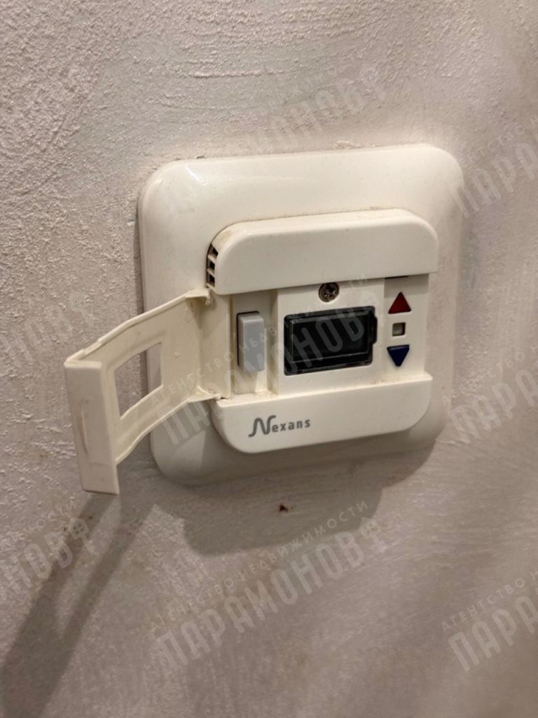 Продажа 3-комнатной квартиры, Тверь, Московская ул,  1