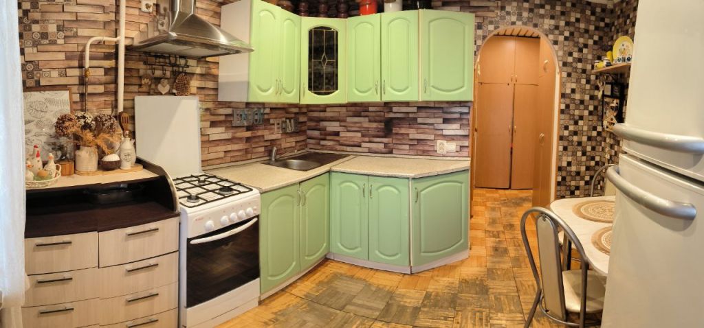 Продажа 2-комнатной квартиры, Нижний Новгород, Заречный бульвар,  1