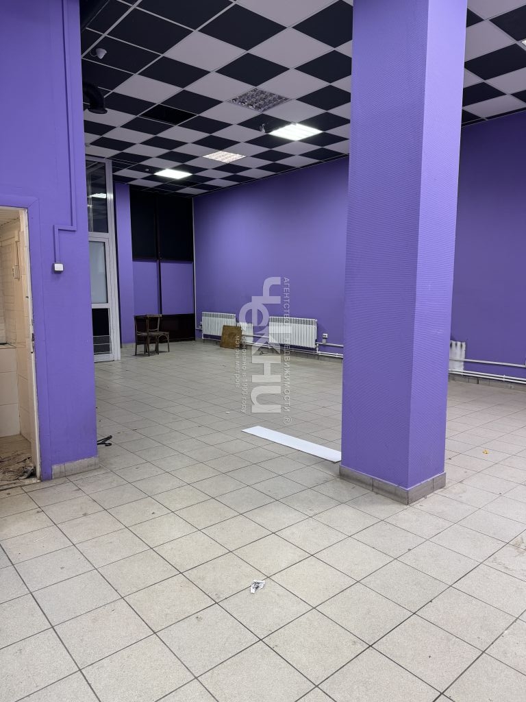 Продажа коммерческой недвижимости, 400м <sup>2</sup>, Кулебаки, Разина ул,  61