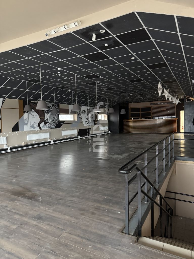 Продажа коммерческой недвижимости, 400м <sup>2</sup>, Кулебаки, Разина ул,  61