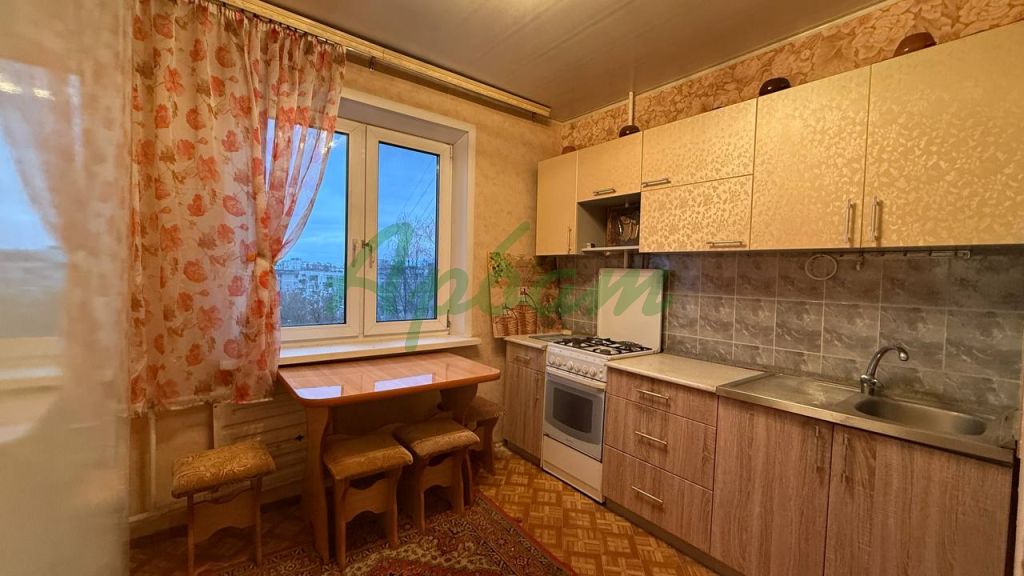 Продажа 1-комнатной квартиры, Тверь, Ржевская ул,  14