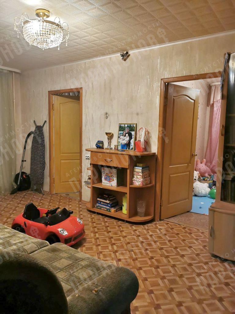 Продажа 4-комнатной квартиры, Тверь, Пролетарская наб,  2