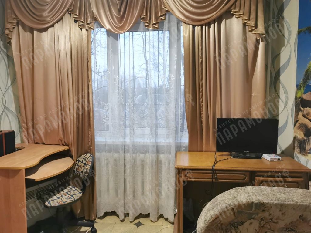 Продажа 4-комнатной квартиры, Тверь, Пролетарская наб,  2