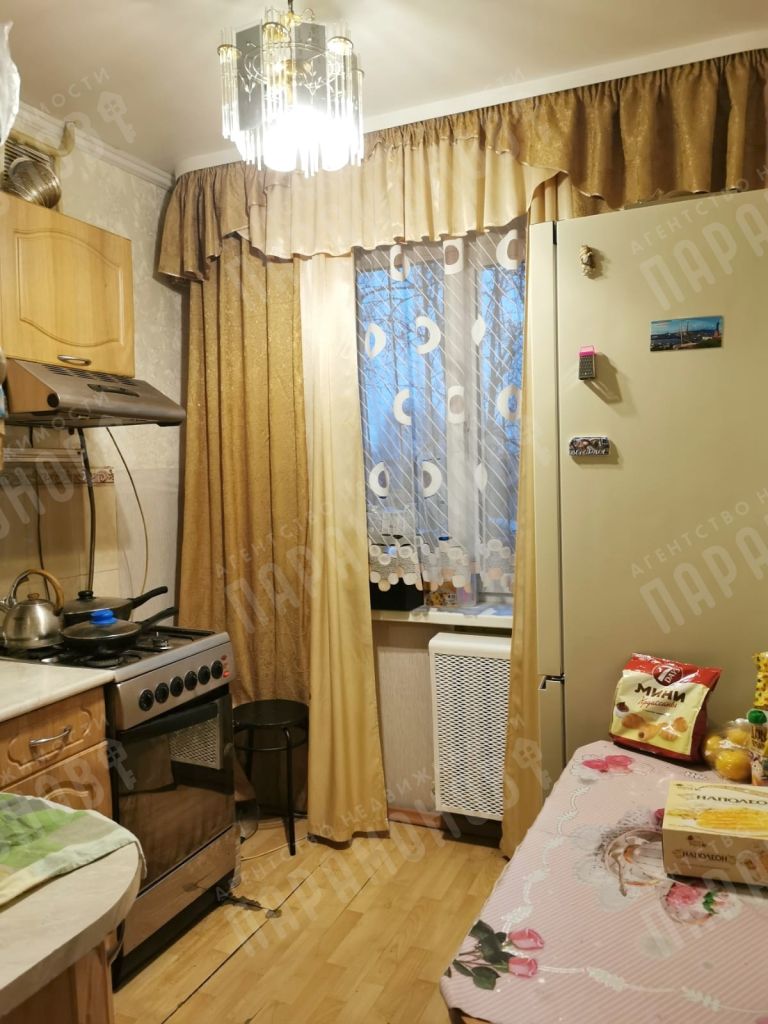 Продажа 4-комнатной квартиры, Тверь, Пролетарская наб,  2