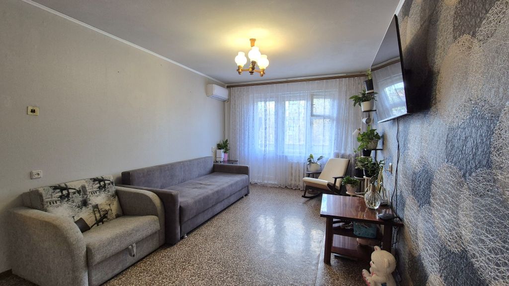 Продажа 2-комнатной квартиры, Саратов, Волгоградская ул,  12