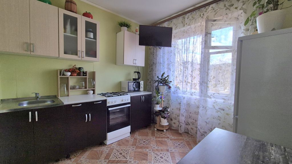 Продажа 2-комнатной квартиры, Саратов, Волгоградская ул,  12