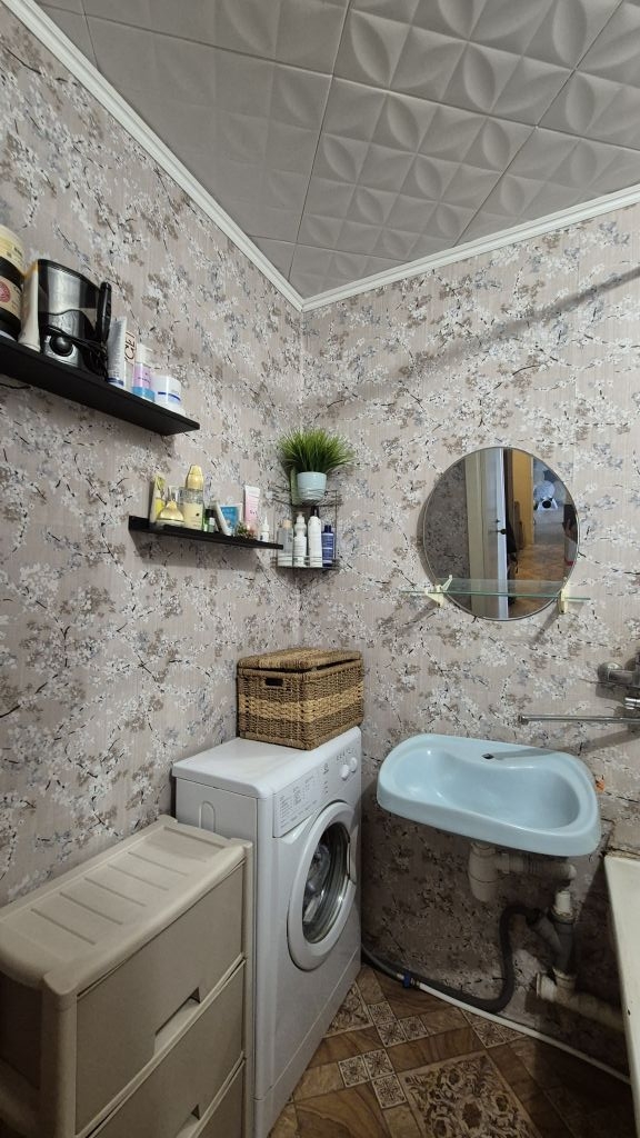 Продажа 2-комнатной квартиры, Саратов, Волгоградская ул,  12