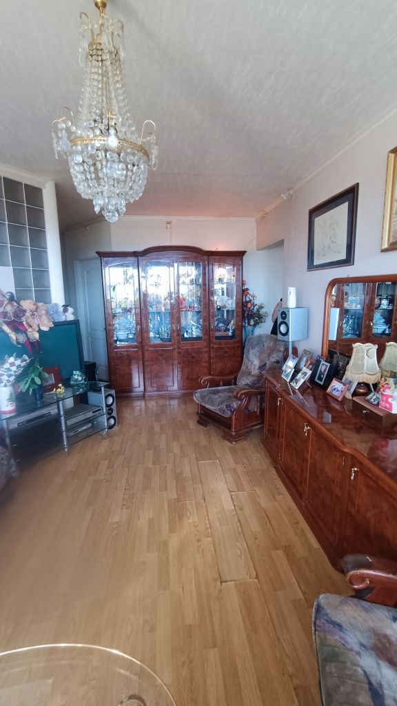 Продажа 3-комнатной квартиры, Нижний Новгород, Карла Маркса ул,  32