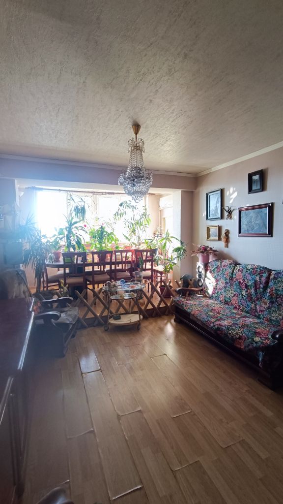 Продажа 3-комнатной квартиры, Нижний Новгород, Карла Маркса ул,  32