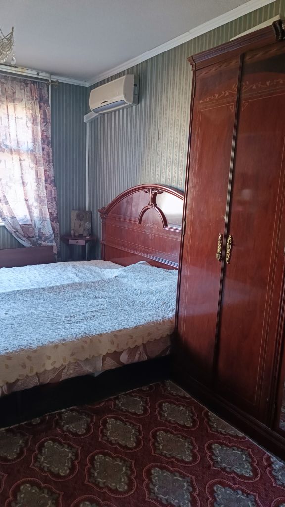 Продажа 3-комнатной квартиры, Нижний Новгород, Карла Маркса ул,  32