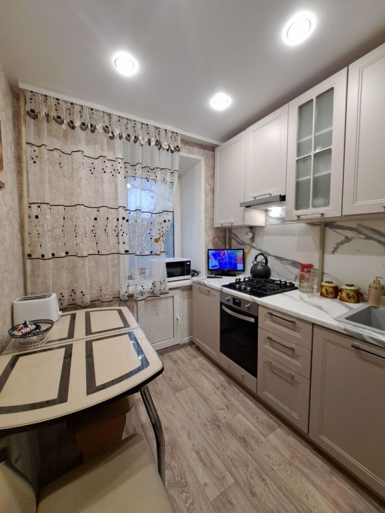 Продажа 1-комнатной квартиры, Нижний Новгород, Федосеенко ул,  13