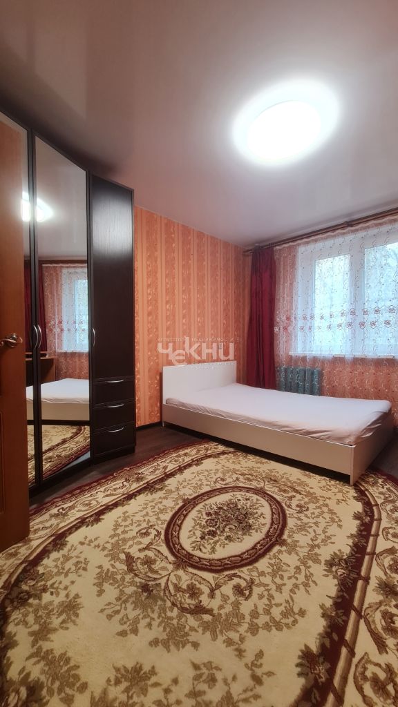 Аренда 3-комнатной квартиры, Нижний Новгород, Маршала Голованова ул,  39