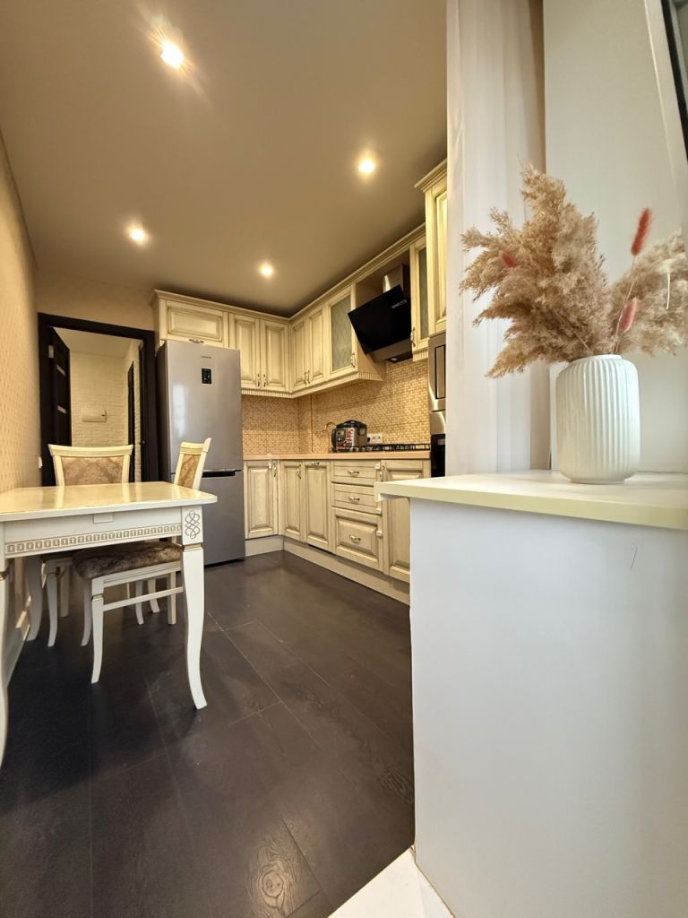 Продажа 2-комнатной квартиры, Дзержинск, Циолковского пр-кт,  67