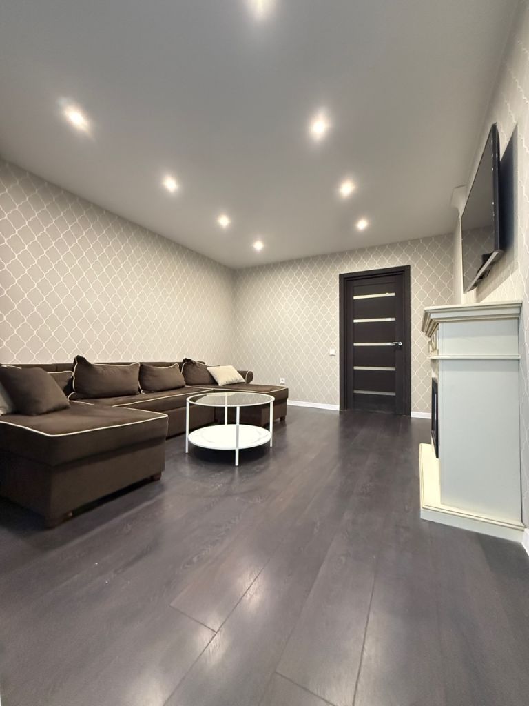 Продажа 2-комнатной квартиры, Дзержинск, Циолковского пр-кт,  67