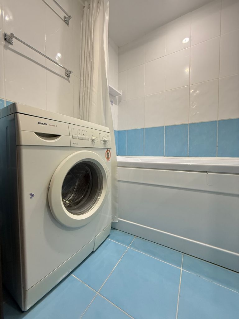 Продажа 2-комнатной квартиры, Дзержинск, Циолковского пр-кт,  67