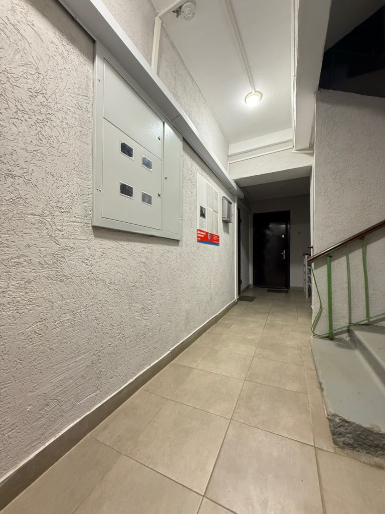 Продажа 2-комнатной квартиры, Дзержинск, Циолковского пр-кт,  67