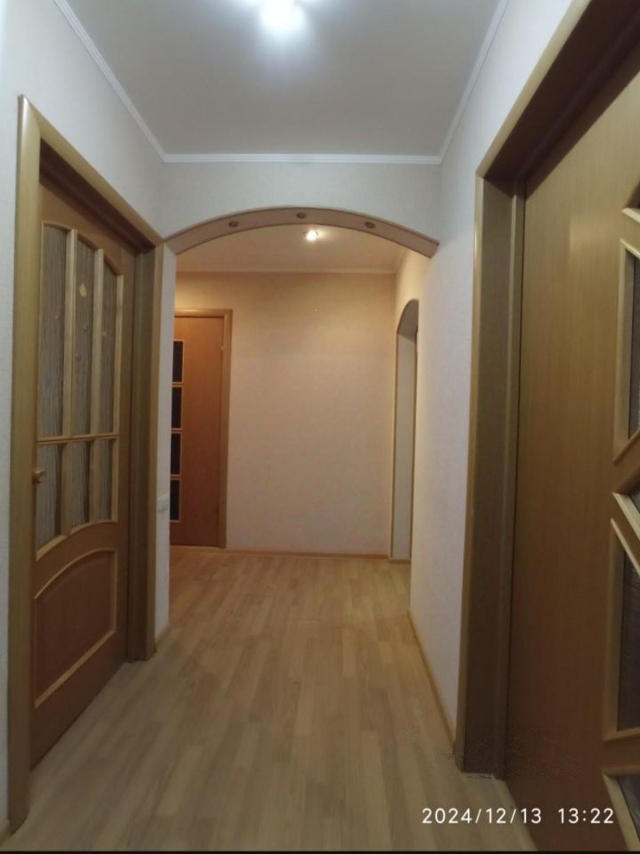 Продажа 4-комнатной квартиры, Саратов, Днепропетровская ул,  2